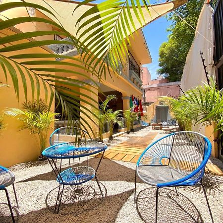 Roomies Hostel Centro Medico メキシコシティ エクステリア 写真