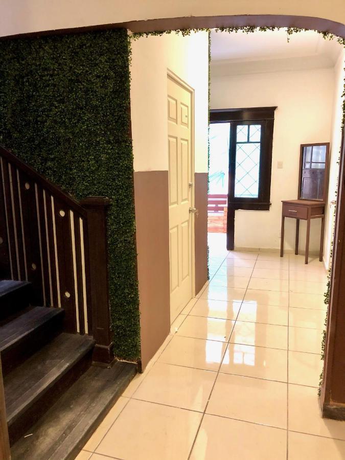 Roomies Hostel Centro Medico メキシコシティ エクステリア 写真