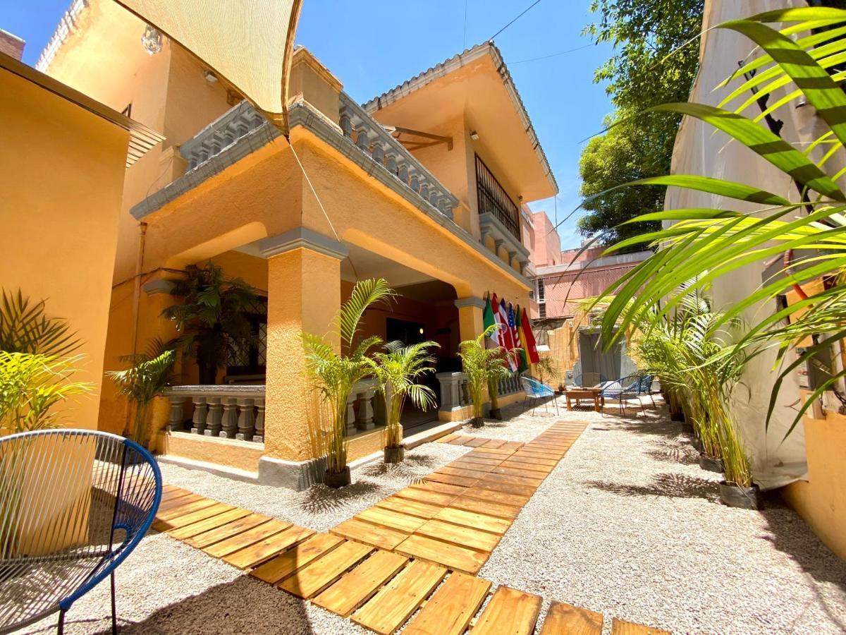 Roomies Hostel Centro Medico メキシコシティ エクステリア 写真