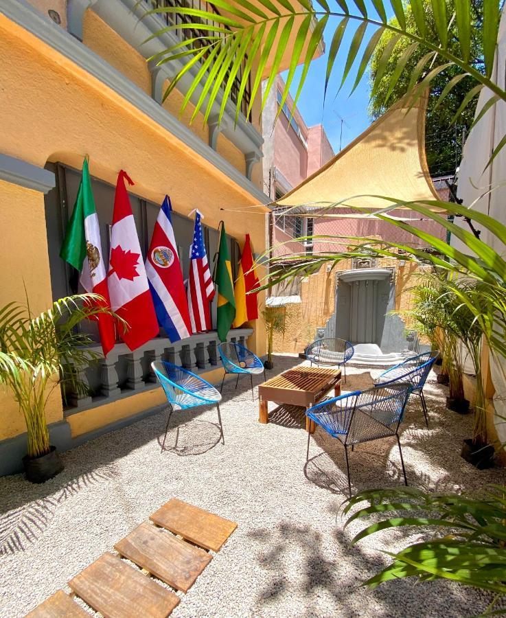 Roomies Hostel Centro Medico メキシコシティ エクステリア 写真