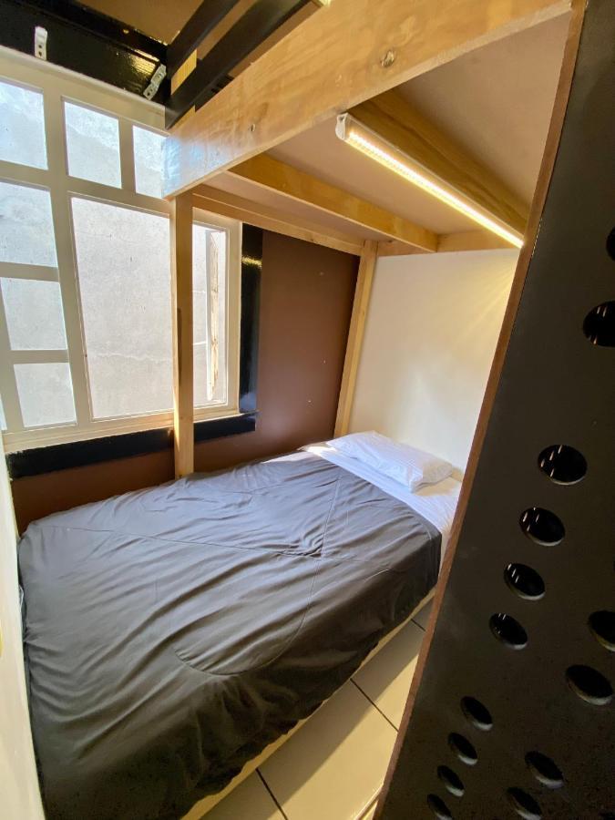 Roomies Hostel Centro Medico メキシコシティ エクステリア 写真