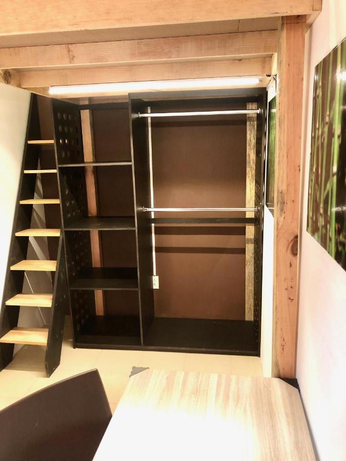 Roomies Hostel Centro Medico メキシコシティ エクステリア 写真